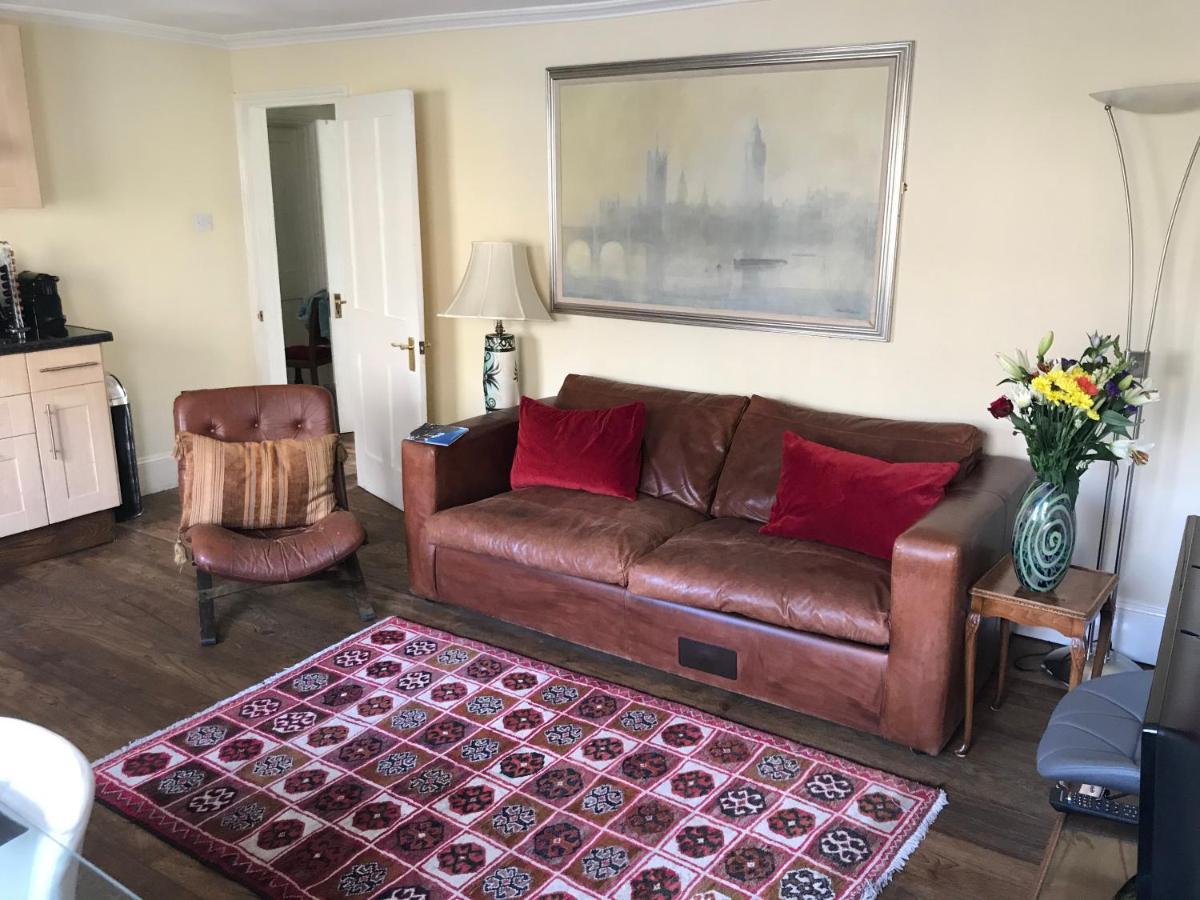 Griffin House Holiday Apartments Лондон Экстерьер фото